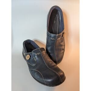 Un Loop Clarks leather bendables navy blue 8.5 M loafers style 35529 un loop